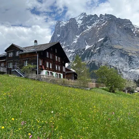 An Ruhiger Lage Mit Schoener Bergsicht By Interhome