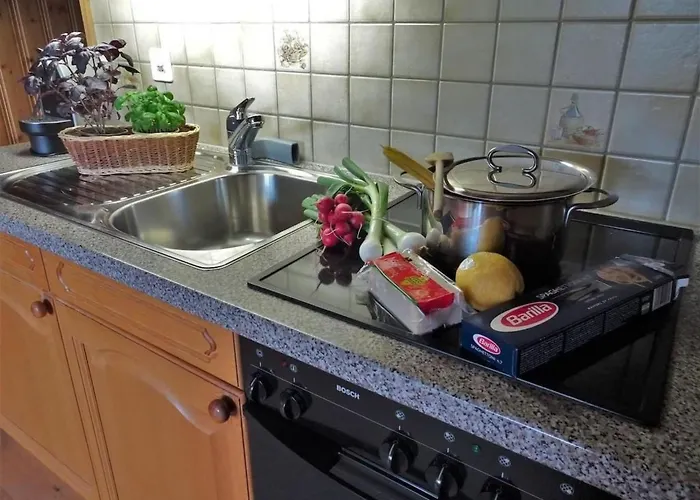 Lejlighed An Ruhiger Lage Mit Schoener Bergsicht By Interhome Grindelwald