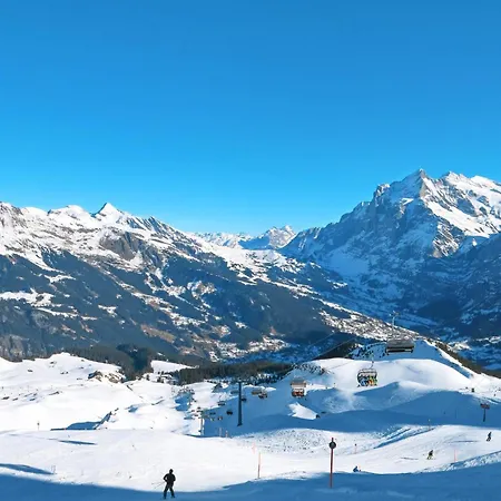 An Ruhiger Lage Mit Schoener Bergsicht By Interhome Apartman *