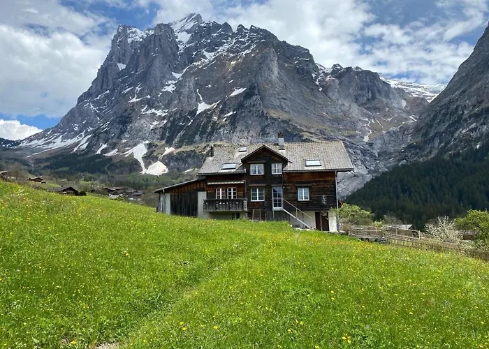 Apartament An Ruhiger Lage Mit Schoener Bergsicht By Interhome *